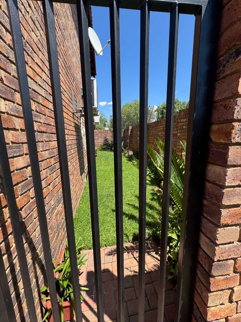 3 Bedroom Property for Sale in Randhart Gauteng