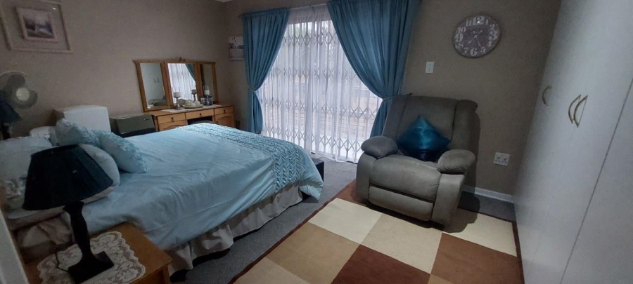 3 Bedroom Property for Sale in New Redruth Gauteng