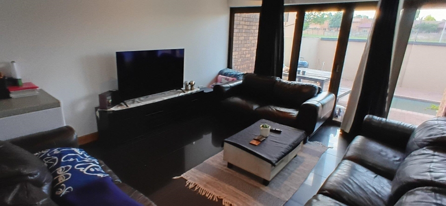 2 Bedroom Property for Sale in Sunward Park Gauteng