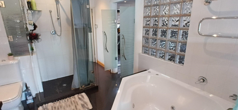 2 Bedroom Property for Sale in Sunward Park Gauteng