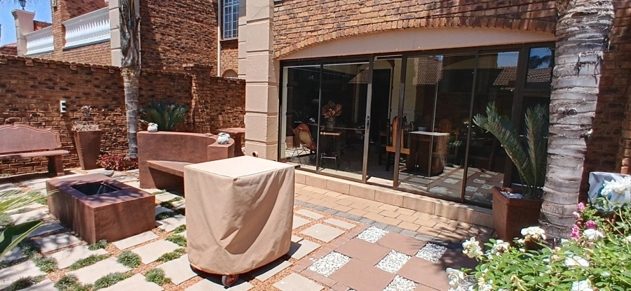 3 Bedroom Property for Sale in Libradene Gauteng