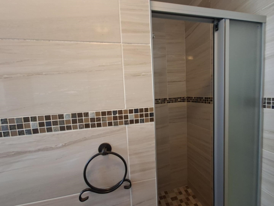 2 Bedroom Property for Sale in Buccleuch Gauteng