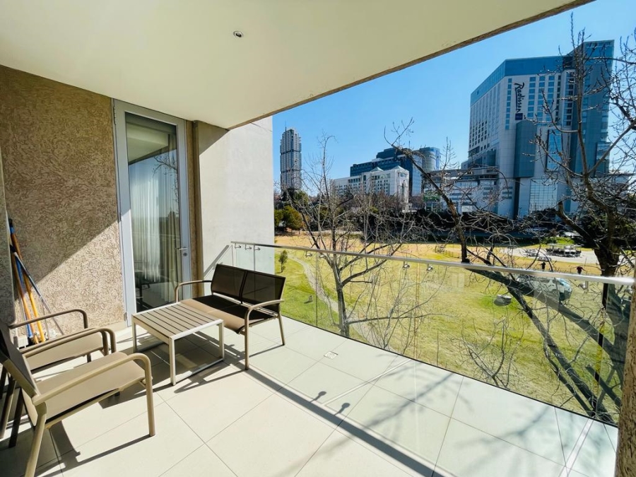 To Let 2 Bedroom Property for Rent in Sandown Gauteng