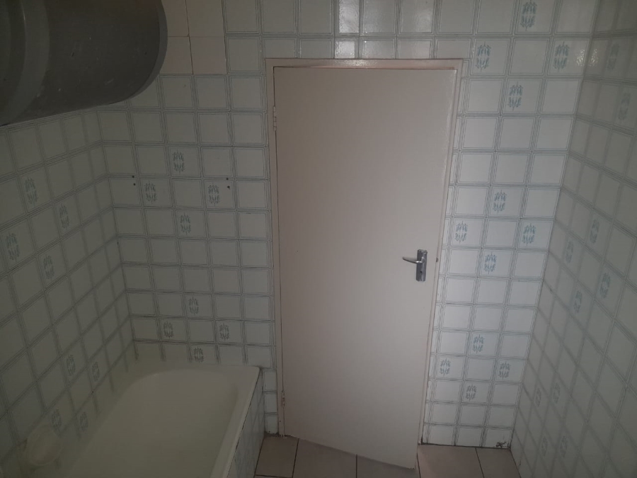 1 Bedroom Property for Sale in Berea Gauteng