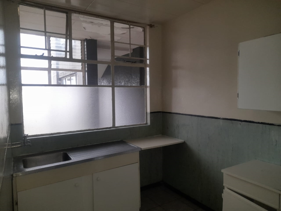 1 Bedroom Property for Sale in Berea Gauteng
