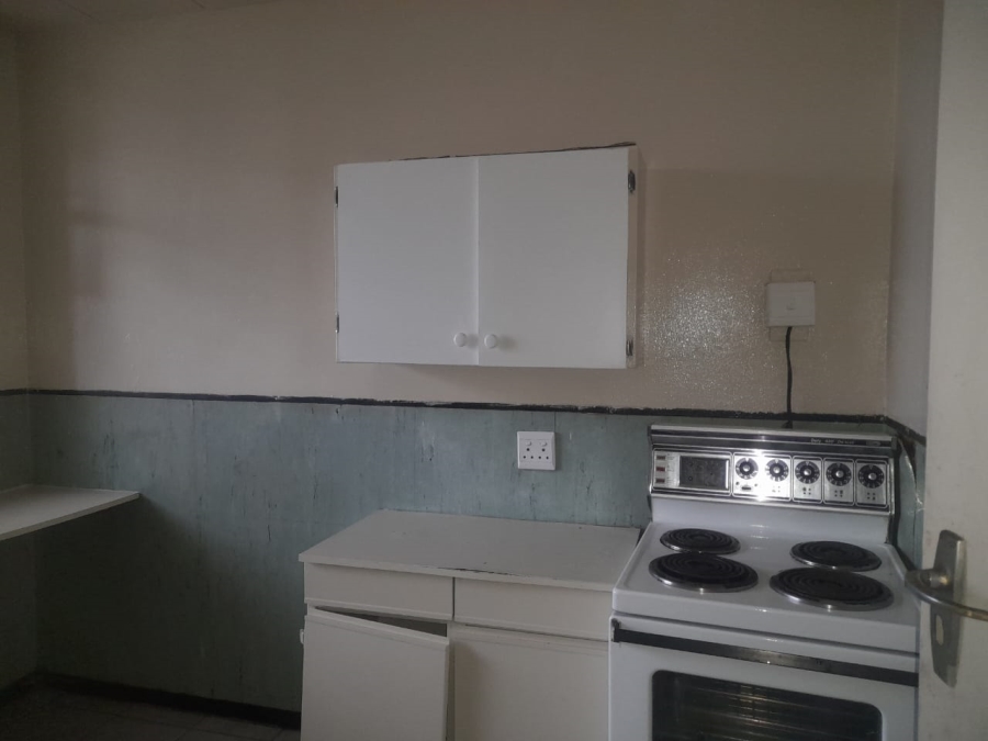 1 Bedroom Property for Sale in Berea Gauteng