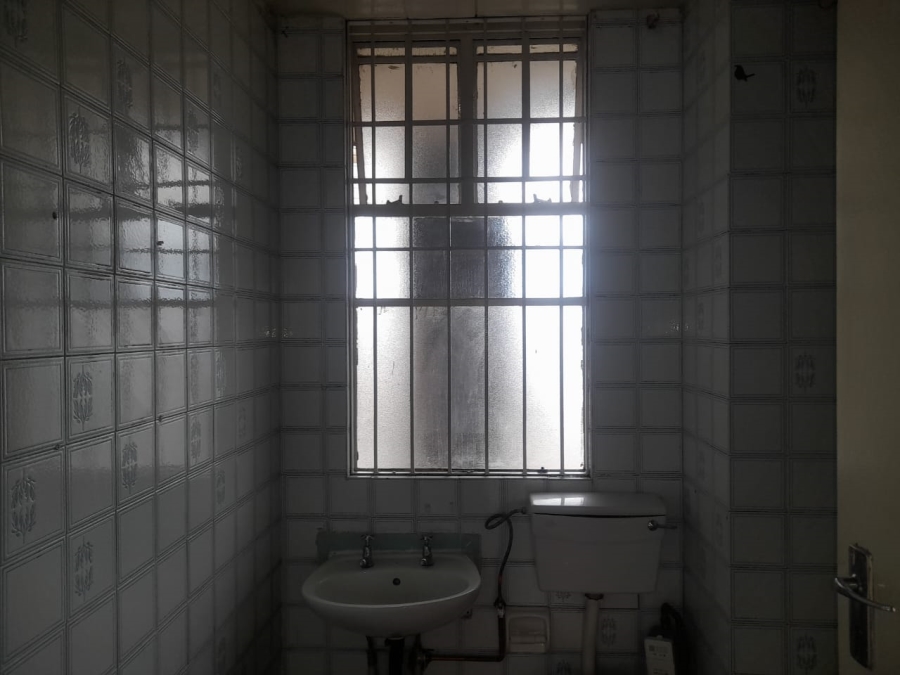 1 Bedroom Property for Sale in Berea Gauteng