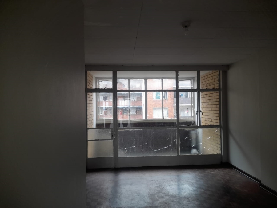 1 Bedroom Property for Sale in Berea Gauteng