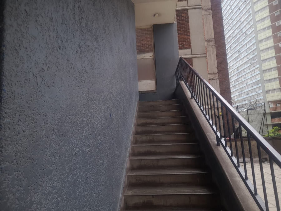 1 Bedroom Property for Sale in Berea Gauteng