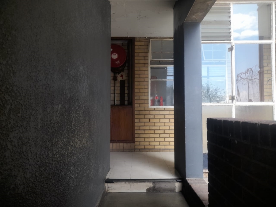 1 Bedroom Property for Sale in Berea Gauteng