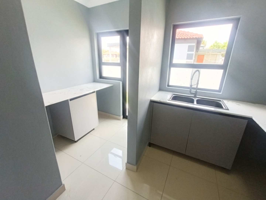 4 Bedroom Property for Sale in Arundo Estate Gauteng