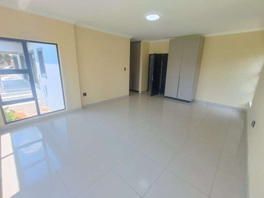 4 Bedroom Property for Sale in Arundo Estate Gauteng