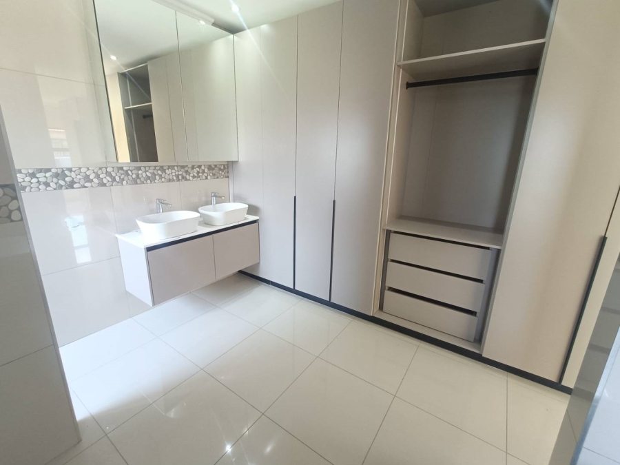 4 Bedroom Property for Sale in Arundo Estate Gauteng