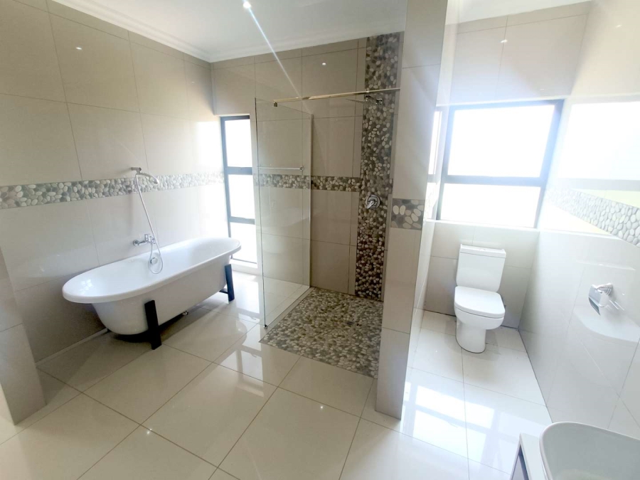 4 Bedroom Property for Sale in Arundo Estate Gauteng