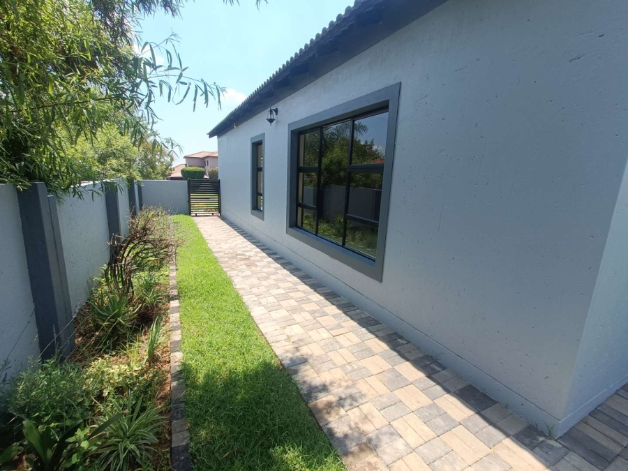 4 Bedroom Property for Sale in Arundo Estate Gauteng