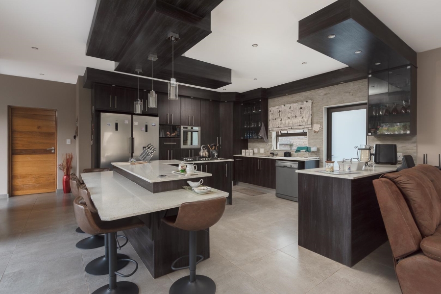 4 Bedroom Property for Sale in Eye of Africa Gauteng