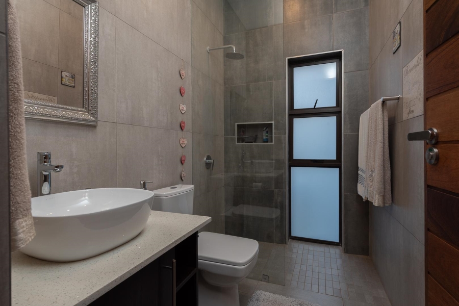 4 Bedroom Property for Sale in Eye of Africa Gauteng