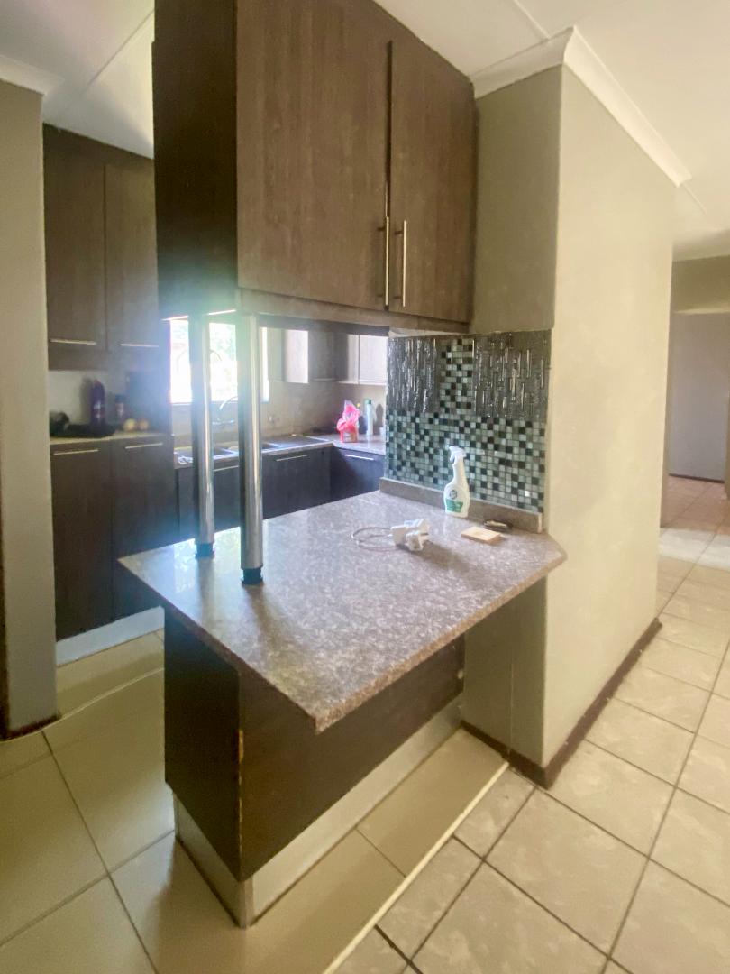 2 Bedroom Property for Sale in Benoni Central Gauteng