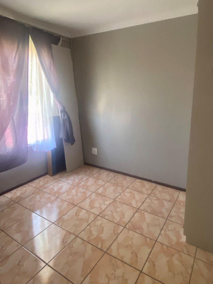 2 Bedroom Property for Sale in Benoni Central Gauteng