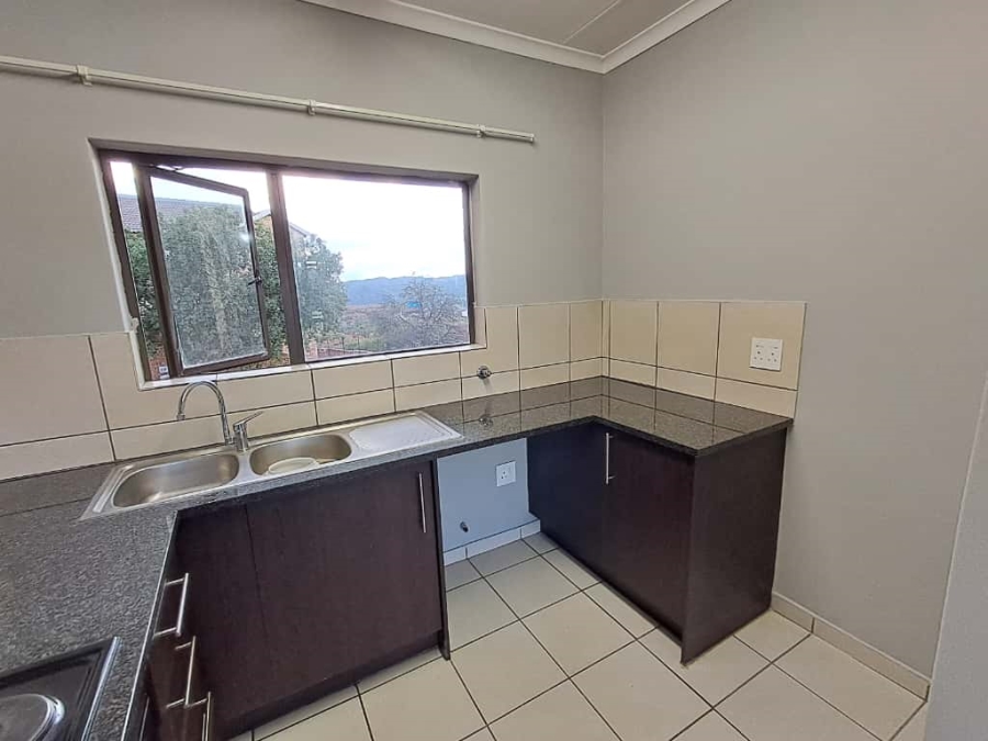 2 Bedroom Property for Sale in South Crest Gauteng