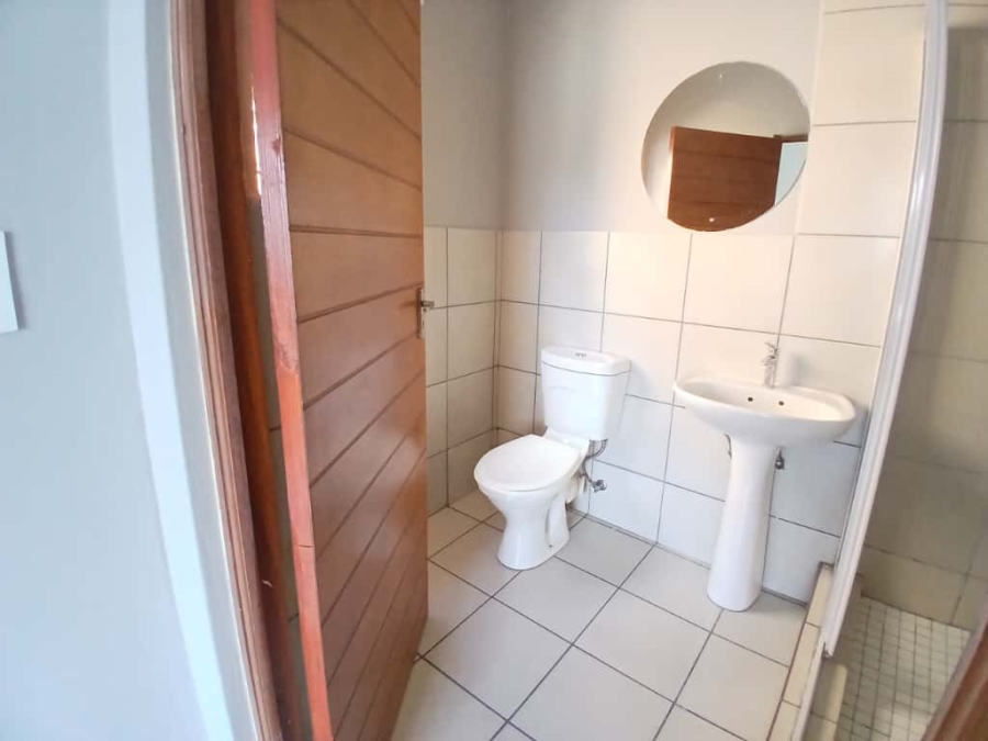2 Bedroom Property for Sale in South Crest Gauteng