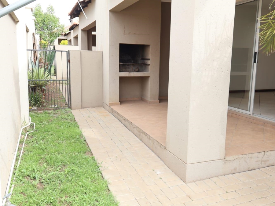 2 Bedroom Property for Sale in Rynfield A H Gauteng