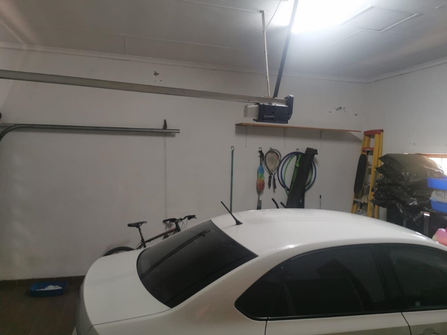 3 Bedroom Property for Sale in Midstream Estate Gauteng