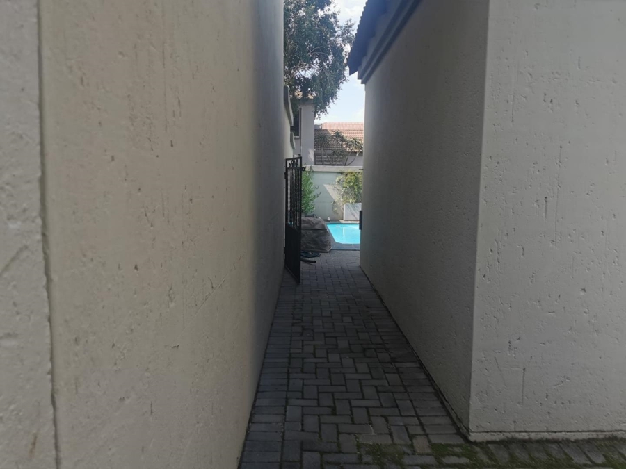 3 Bedroom Property for Sale in Midstream Estate Gauteng