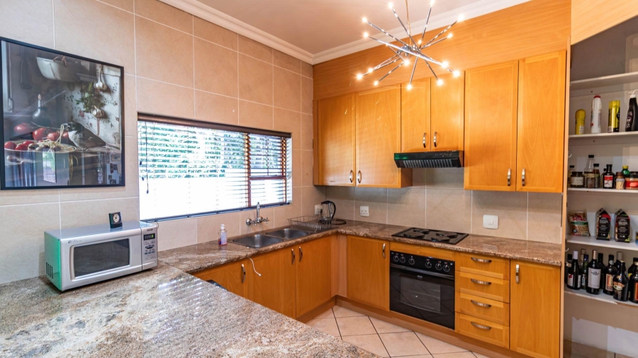 3 Bedroom Property for Sale in Midstream Estate Gauteng