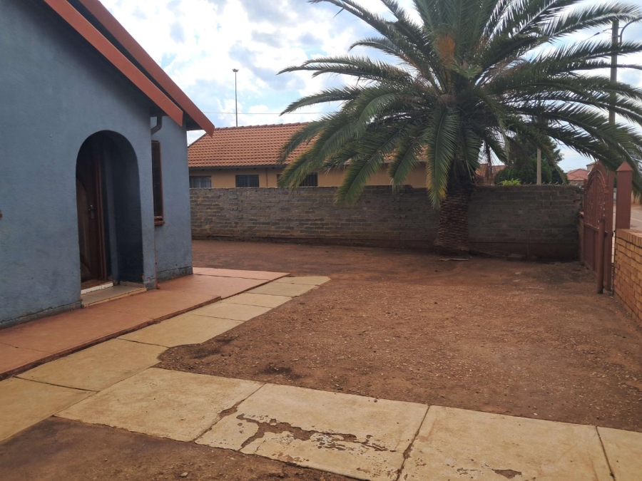 2 Bedroom Property for Sale in Ga-Rankuwa Gauteng
