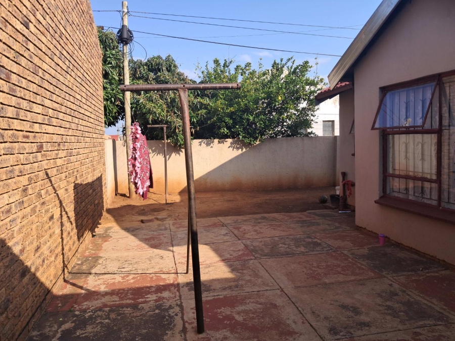 3 Bedroom Property for Sale in Ga-rankuwa Unit 17 Gauteng