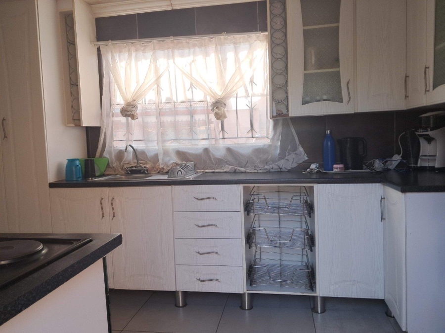 3 Bedroom Property for Sale in Ga-rankuwa Unit 17 Gauteng