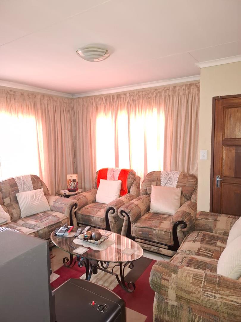 3 Bedroom Property for Sale in Soshanguve Gauteng