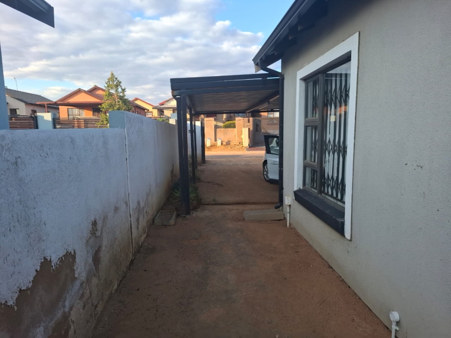 3 Bedroom Property for Sale in Soshanguve Gauteng
