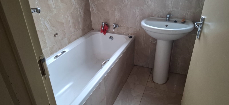 3 Bedroom Property for Sale in Soshanguve VV Gauteng