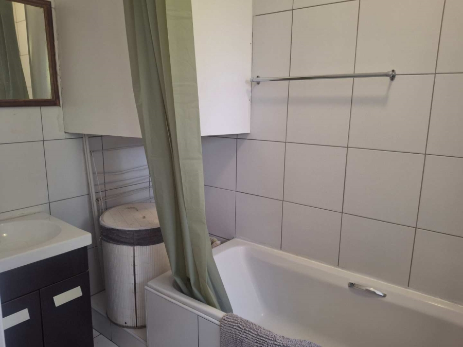 To Let 1 Bedroom Property for Rent in Morningside Gauteng