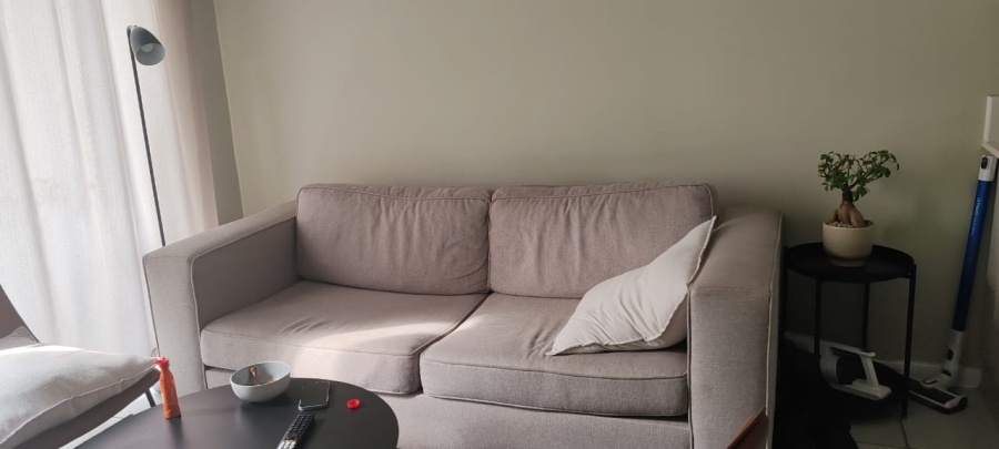 1 Bedroom Property for Sale in Grand Central Gauteng