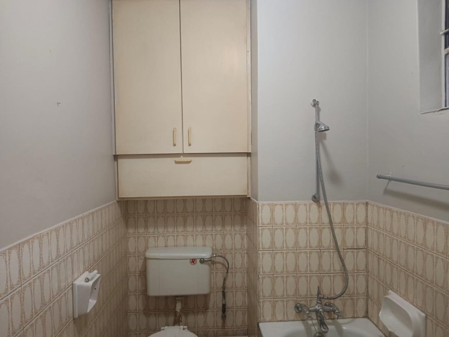 1 Bedroom Property for Sale in Pretoria West Gauteng