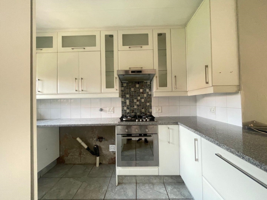 To Let 3 Bedroom Property for Rent in Glen Marais Ext 3 Gauteng