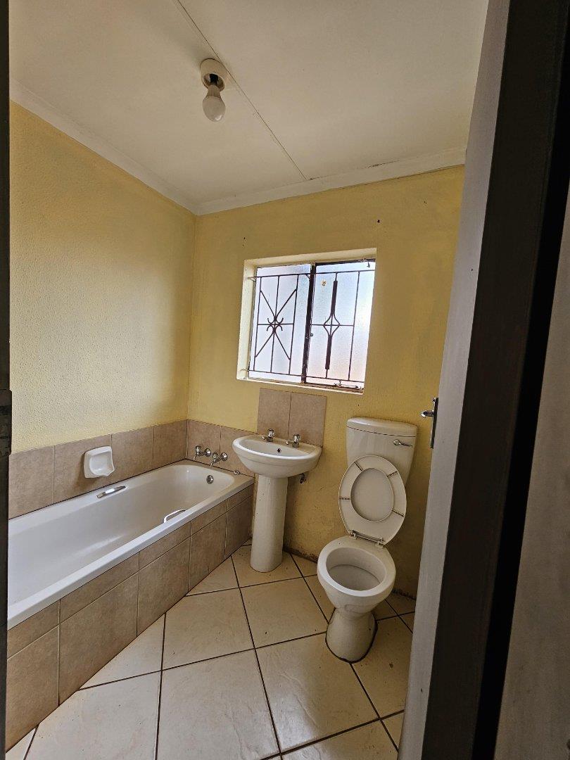 3 Bedroom Property for Sale in Clarina Gauteng