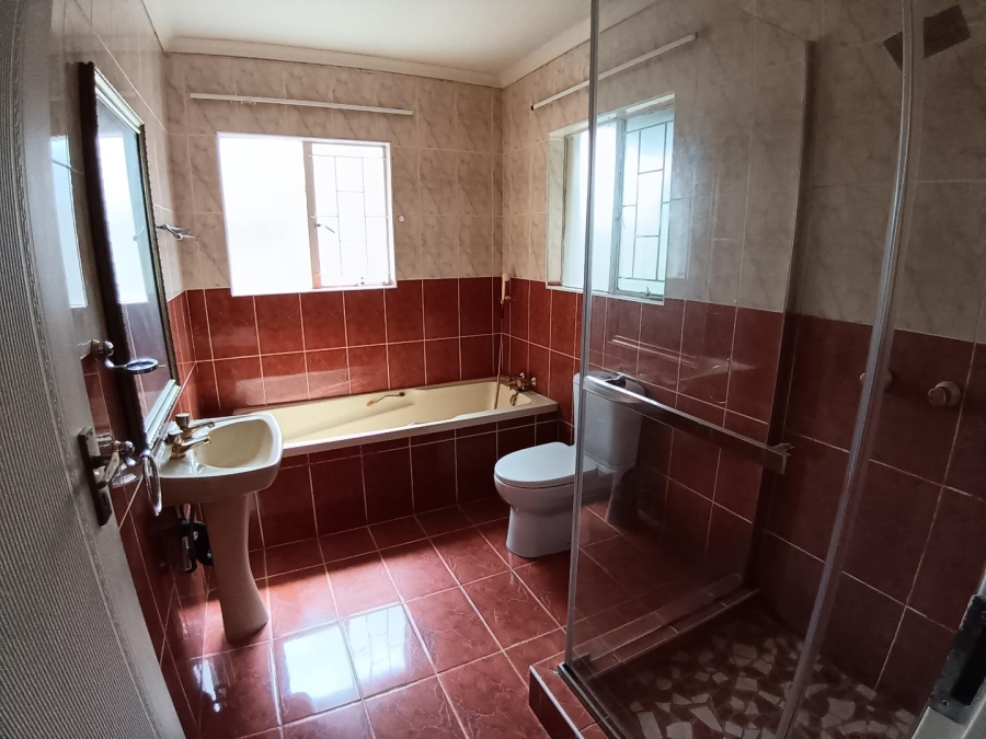 To Let 3 Bedroom Property for Rent in Moreleta Park Gauteng