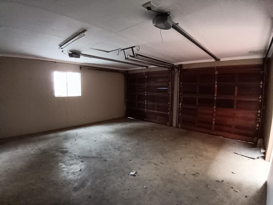 To Let 3 Bedroom Property for Rent in Moreleta Park Gauteng