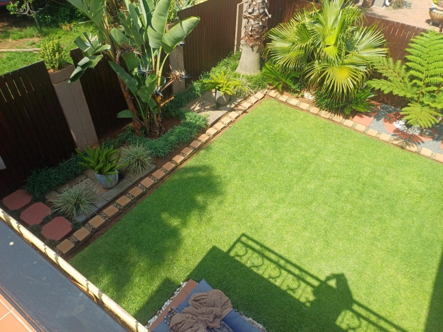 3 Bedroom Property for Sale in Glen Marais Gauteng