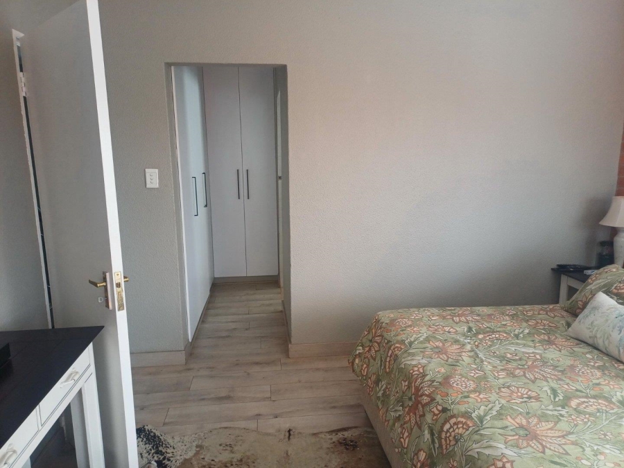 3 Bedroom Property for Sale in Glen Marais Gauteng