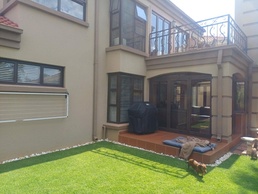 3 Bedroom Property for Sale in Glen Marais Gauteng