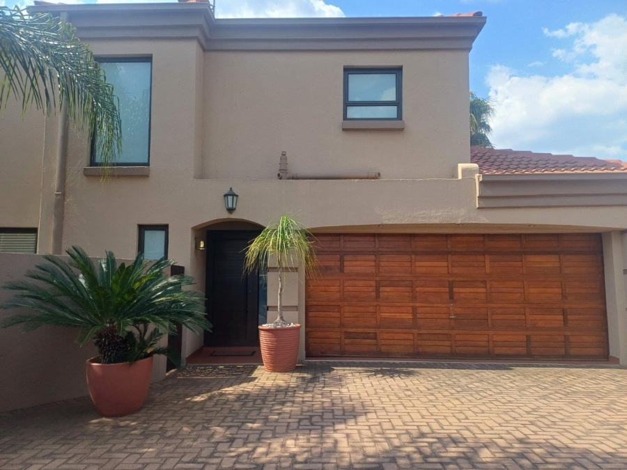 3 Bedroom Property for Sale in Glen Marais Gauteng