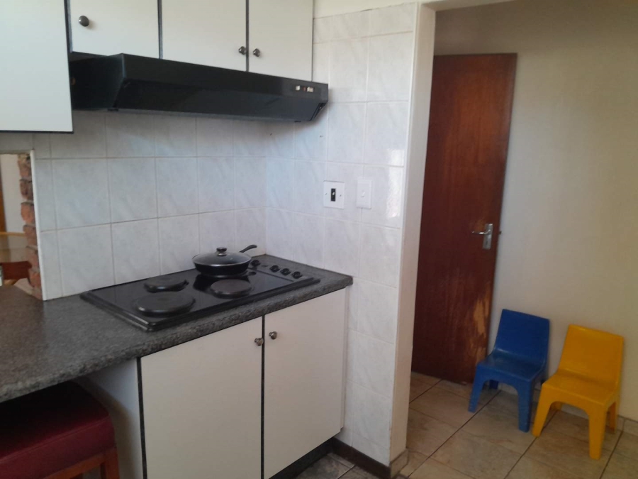 5 Bedroom Property for Sale in South Crest Gauteng