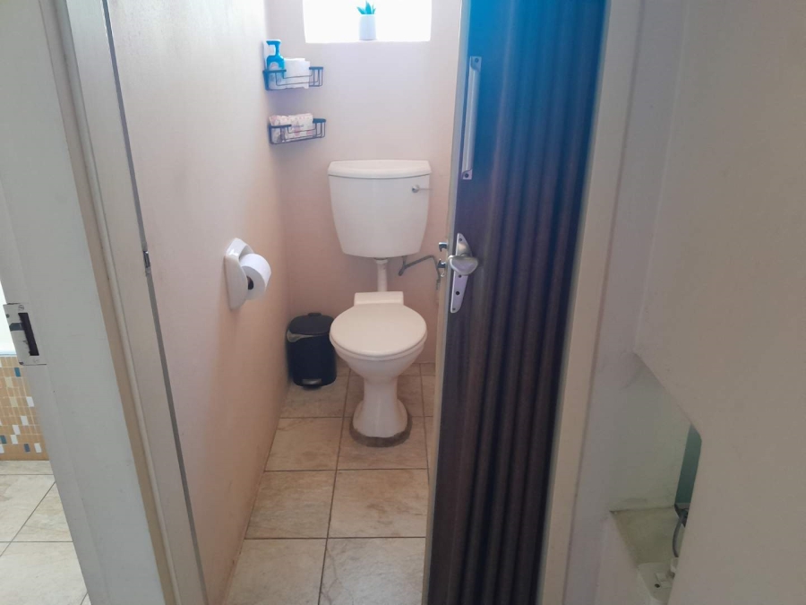 5 Bedroom Property for Sale in South Crest Gauteng