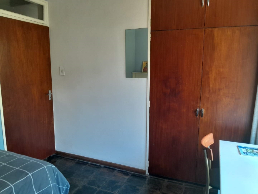 5 Bedroom Property for Sale in South Crest Gauteng