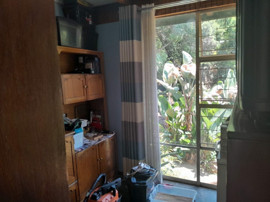 5 Bedroom Property for Sale in South Crest Gauteng